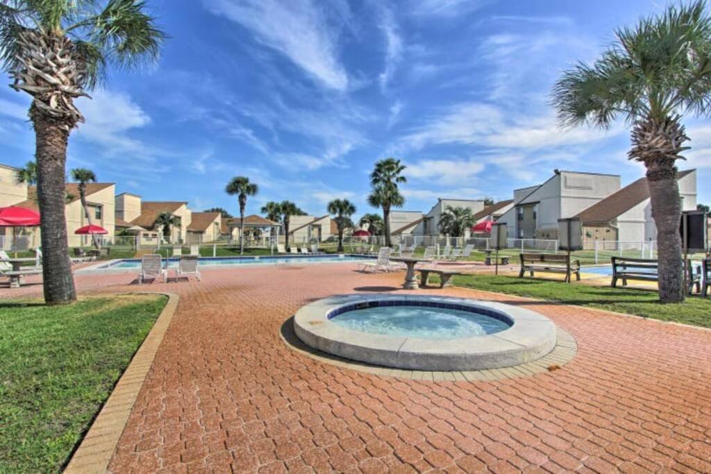 Cheerful 1-Bedroom Townhouse With Spacious Loft Panama City Beach Exterior photo